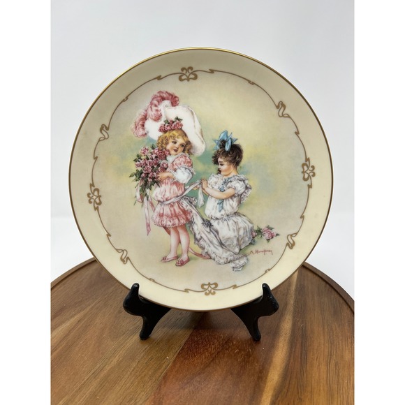 The Hamilton Collection Little Ladies Porcelain Collector Plate Collection - Picture 7 of 15